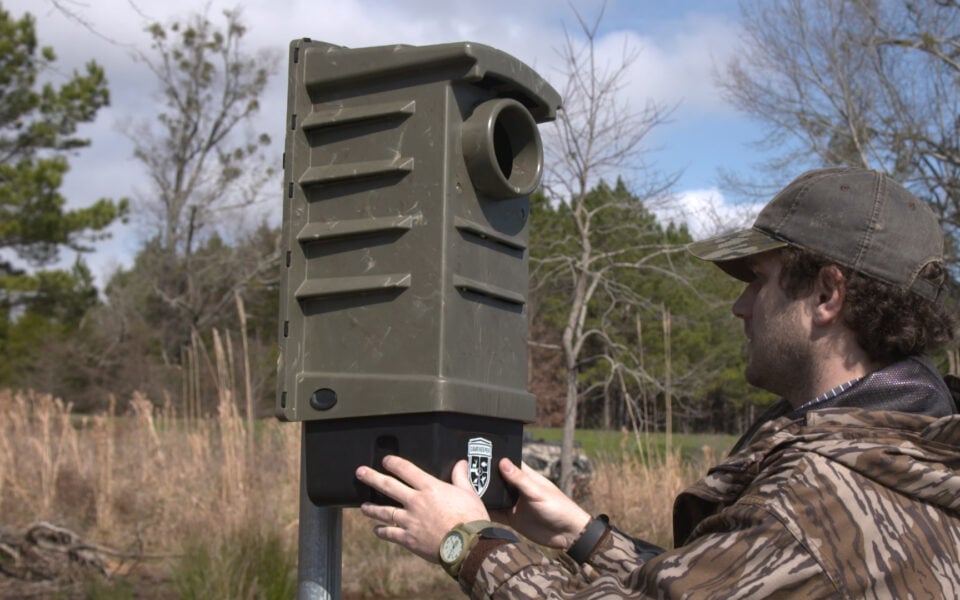 wood duck nesting box - duck hut